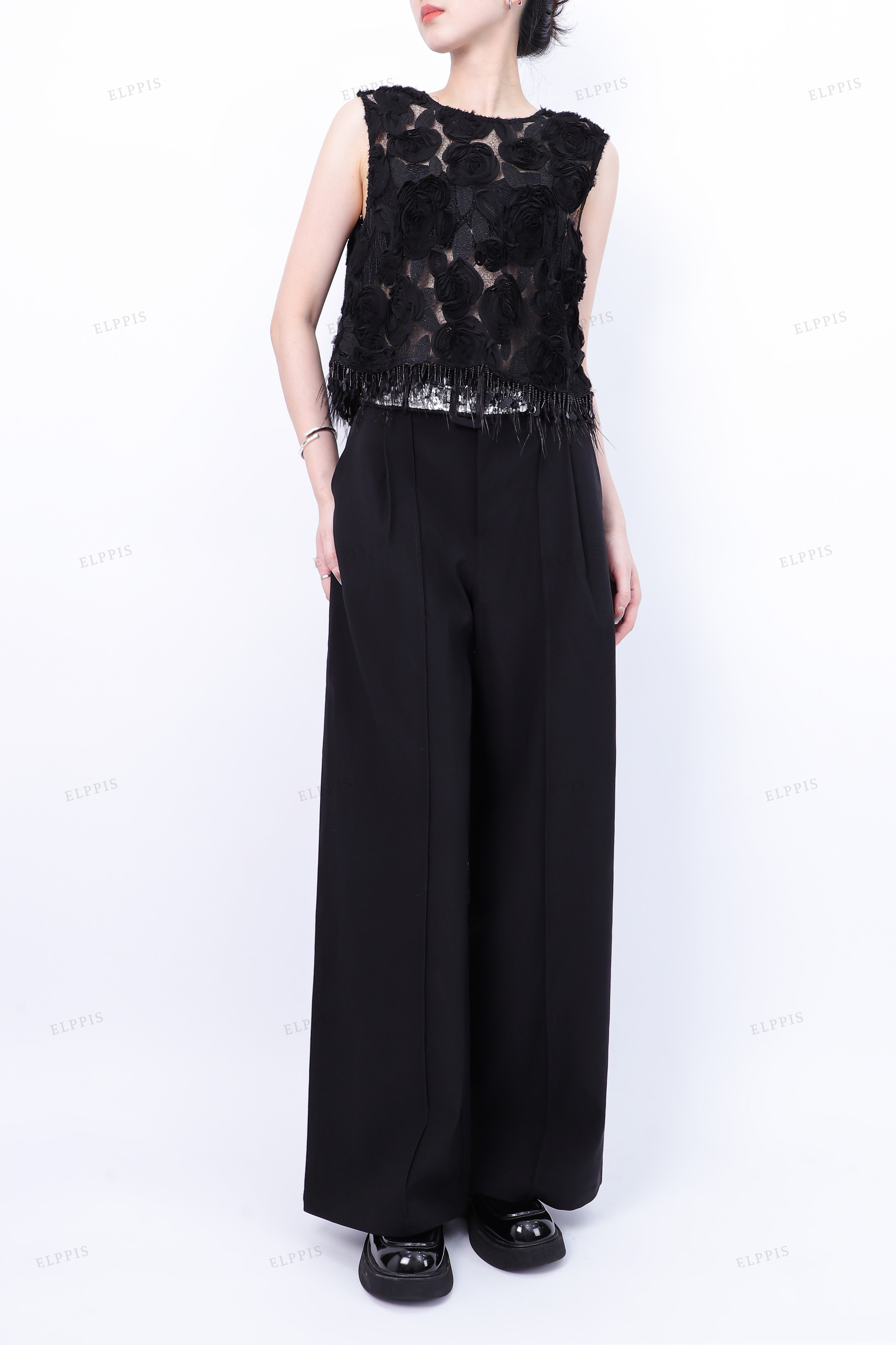 WFW070V Roses Tassels Sleeveless Top