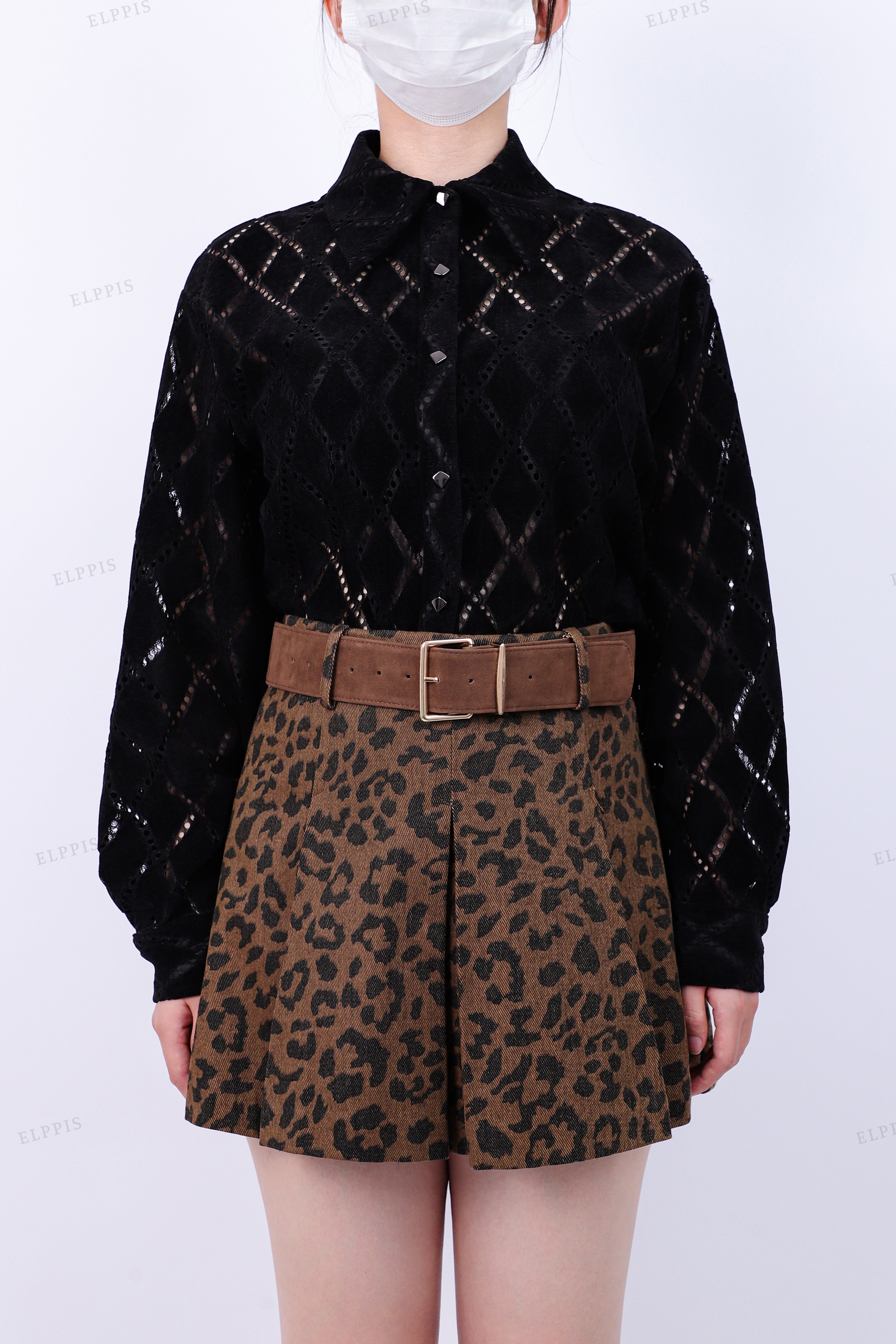 WFW019T Embroidery Sheer Shirt