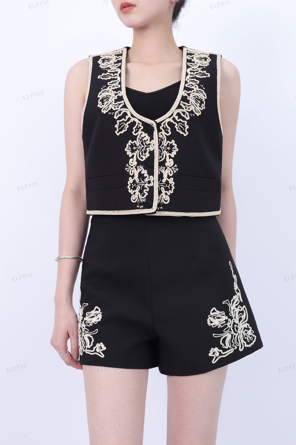 WFW062 Embroidery Vest and Shorts Set