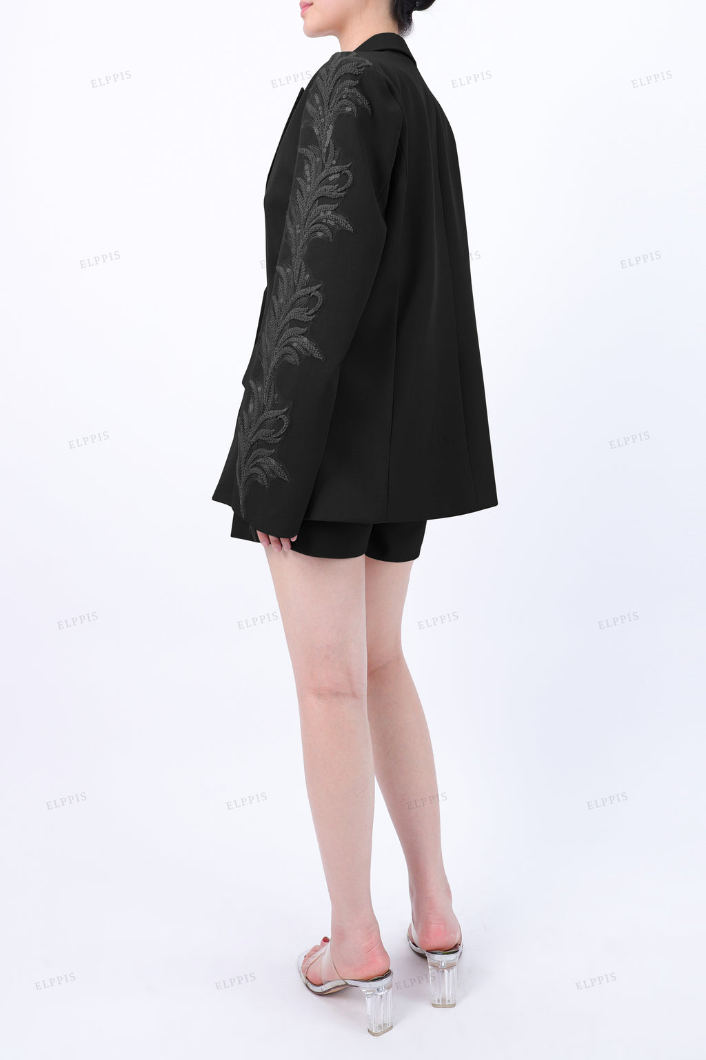 WFW064 Sequins Embroidery Blazer and Shorts Set