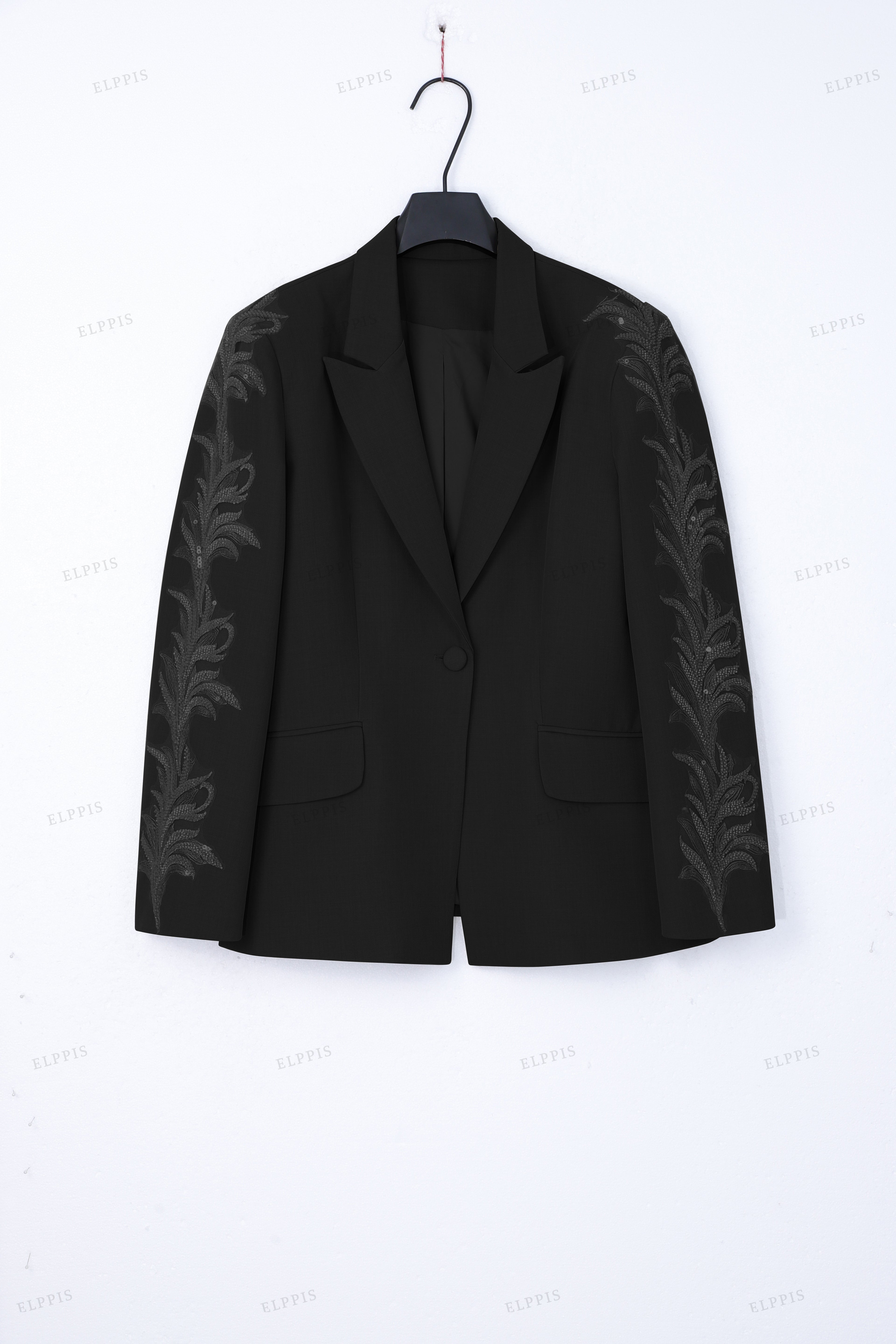 WFW064 Sequins Embroidery Blazer and Shorts Set