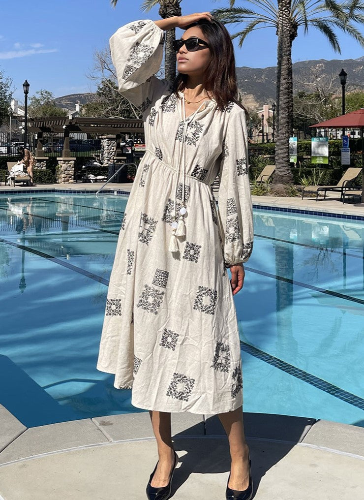 WZBA1047-Embroidered Boho Peasant Midi Dress