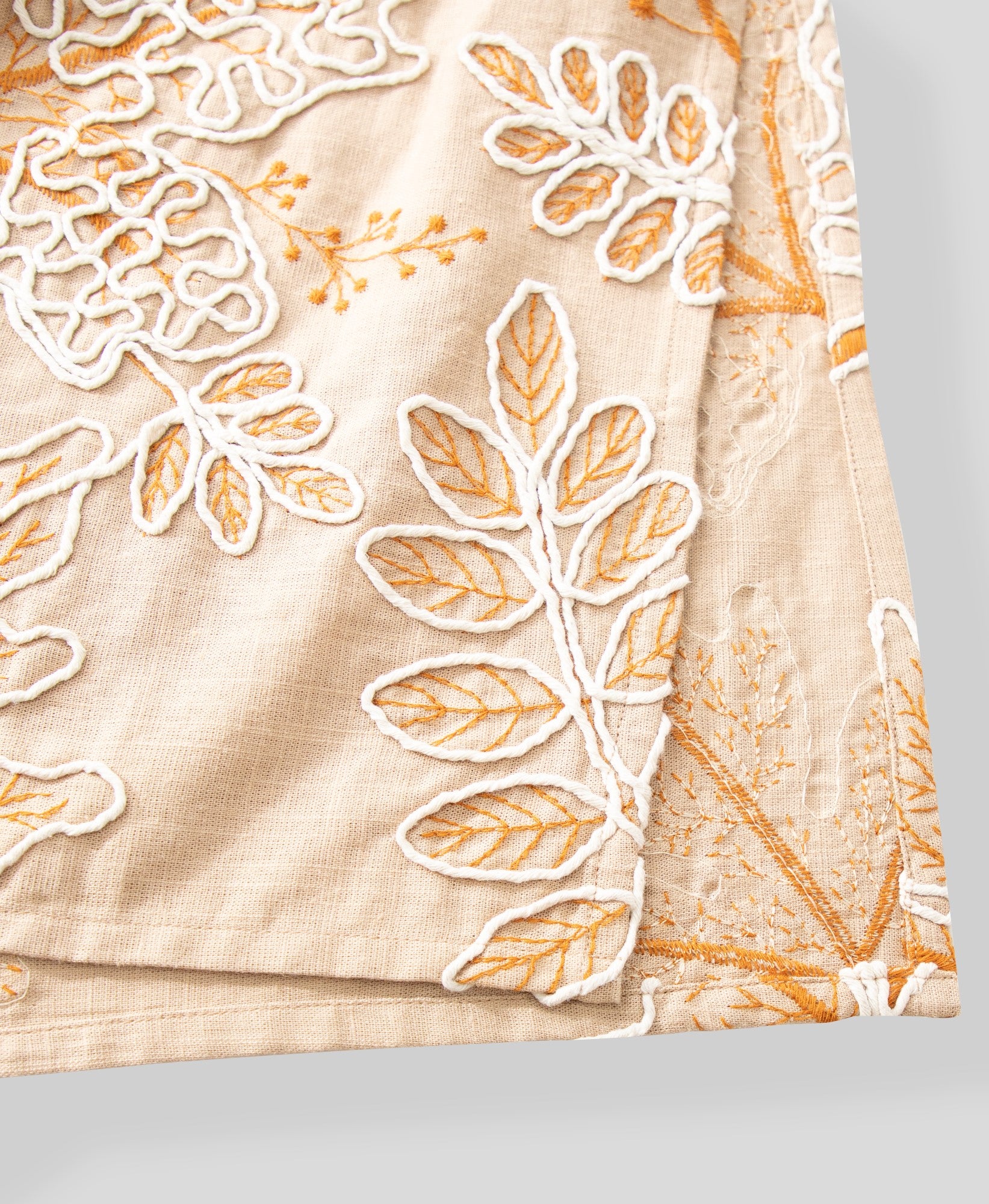 WZBA1034-Embroidered Floral Slip Dress