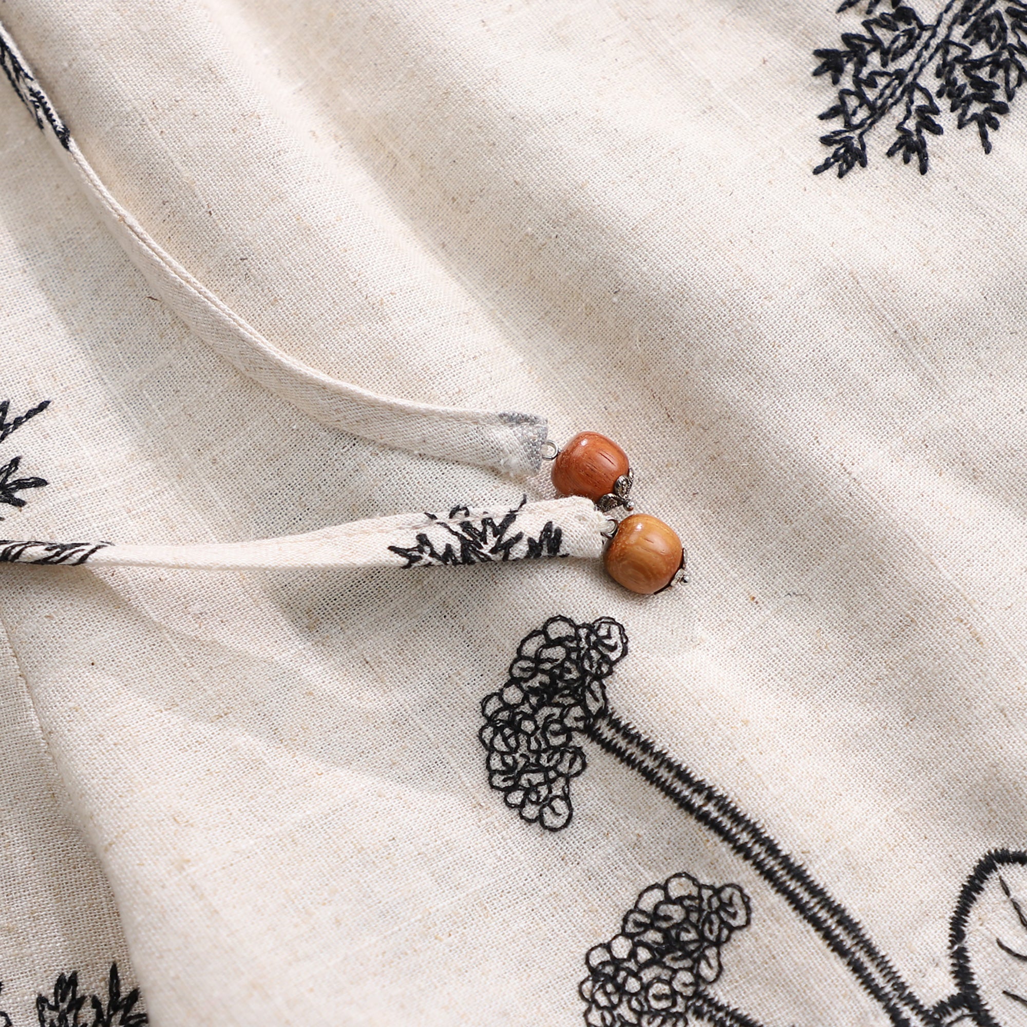 WZUA1049-Linen Embroidered Two-Piece Shorts Set