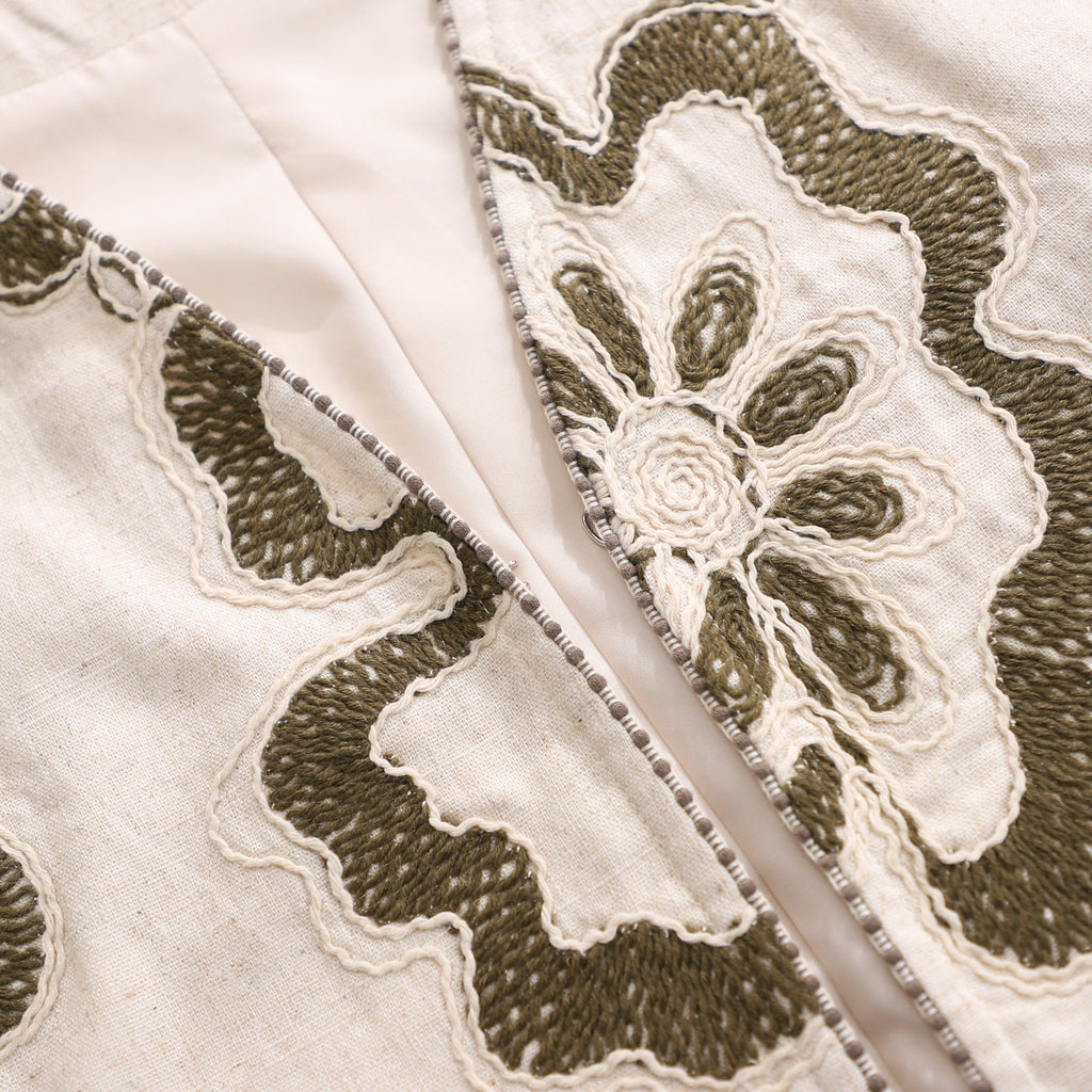 WZUA1114T Floral Embroidered Vest