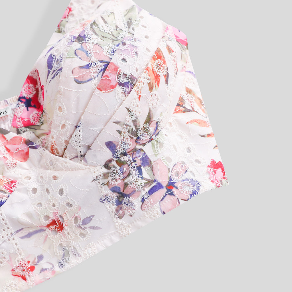 WZUA1026-Floral Eyelet Two-Piece Shorts Set