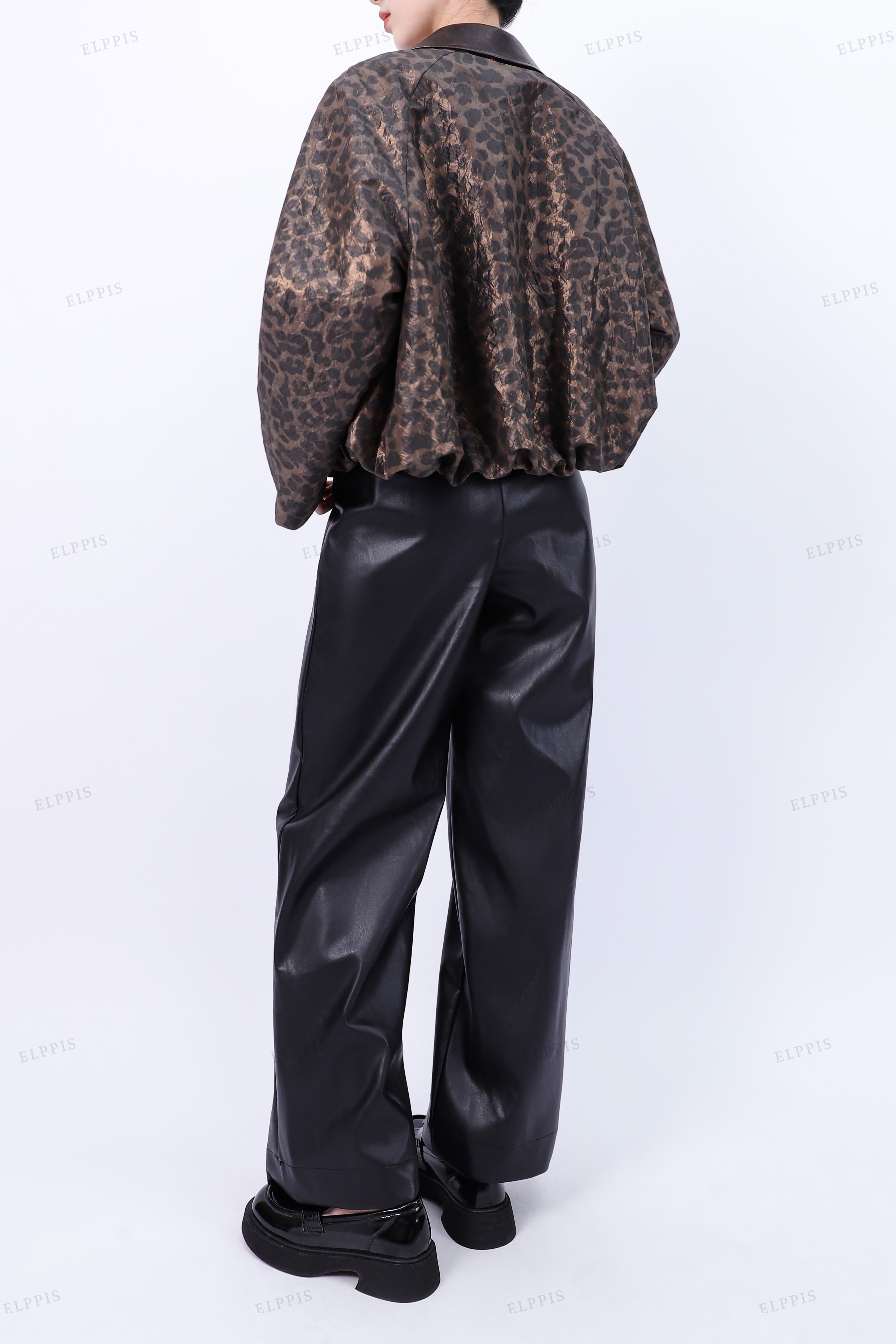 WFWJ035 Leopard Crop Jacket