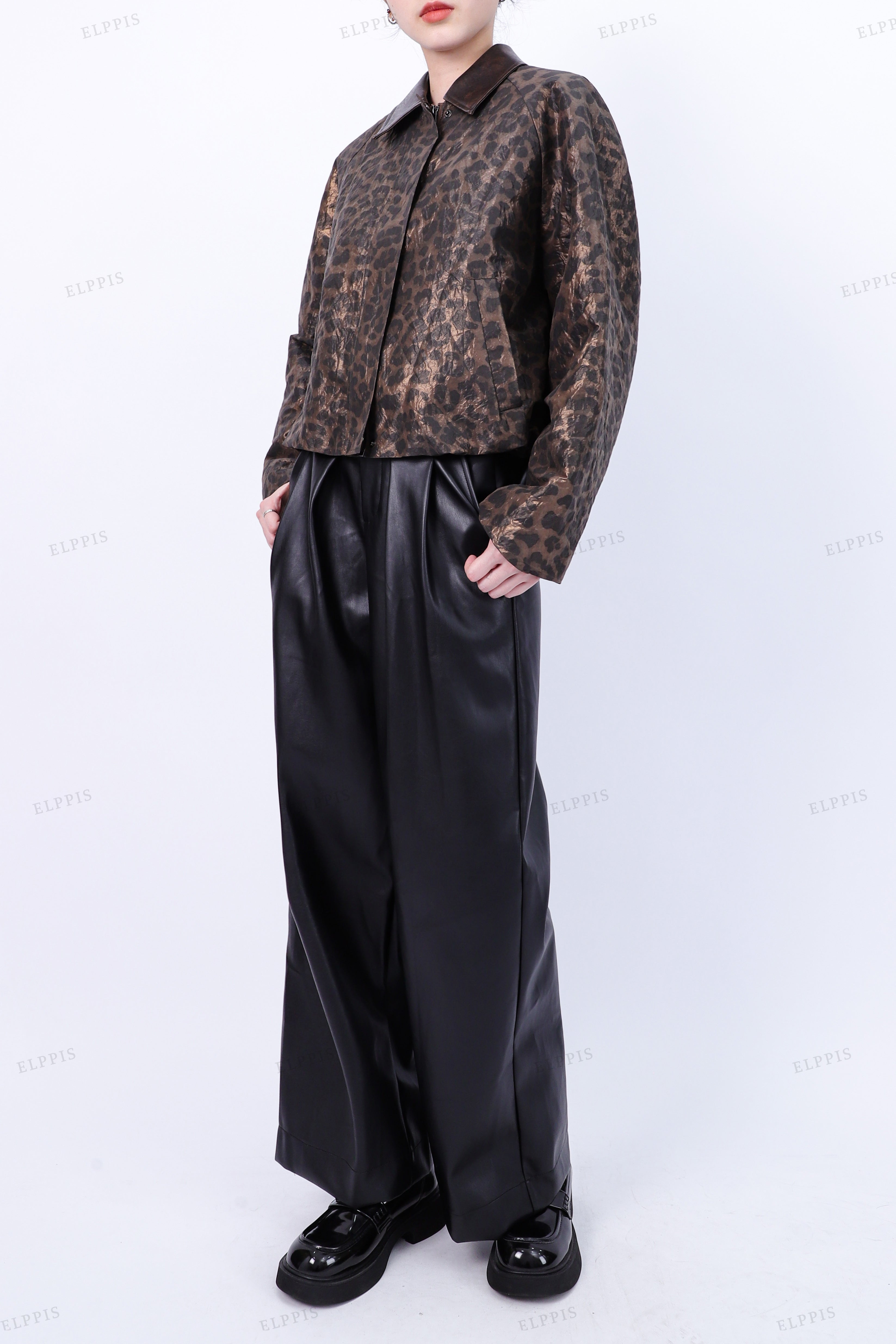 WFWJ035 Leopard Crop Jacket